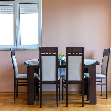 Hidden Oasis In Apartamento Budva