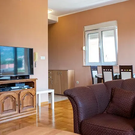 Hidden Oasis In Apartamento Budva