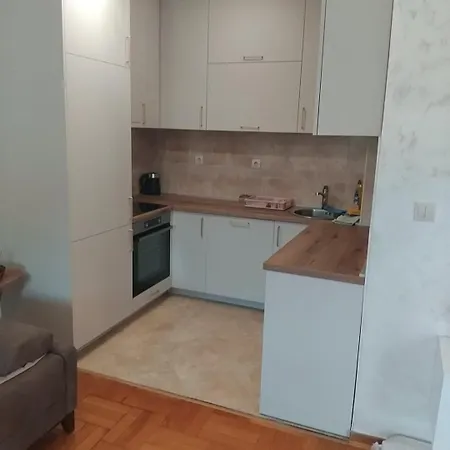 Hidden Oasis In Apartamento Budva